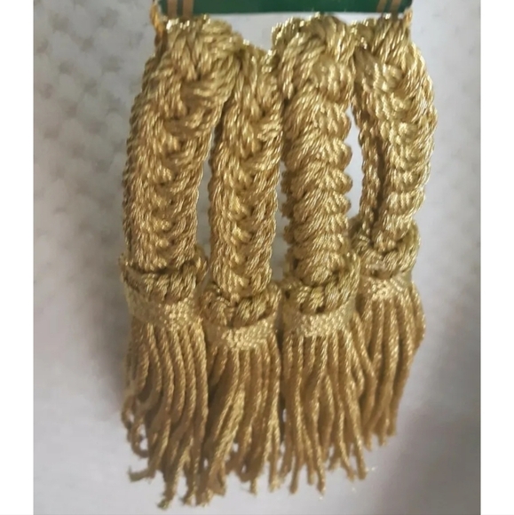 Braided Rope Tassel Napkin Ring Holders Shiny GOLD Hand Made New In Package 4 - Picture 4 of 5